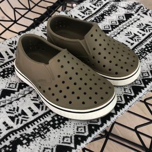 Native Miles Slip-On (Toddler Size 7)